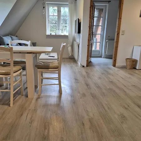 Sandkoernchen Haus Faltings Whg 3 Og Mit Balkon Holiday home *
